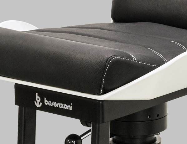 Helm seat P 400 Matrix offshore