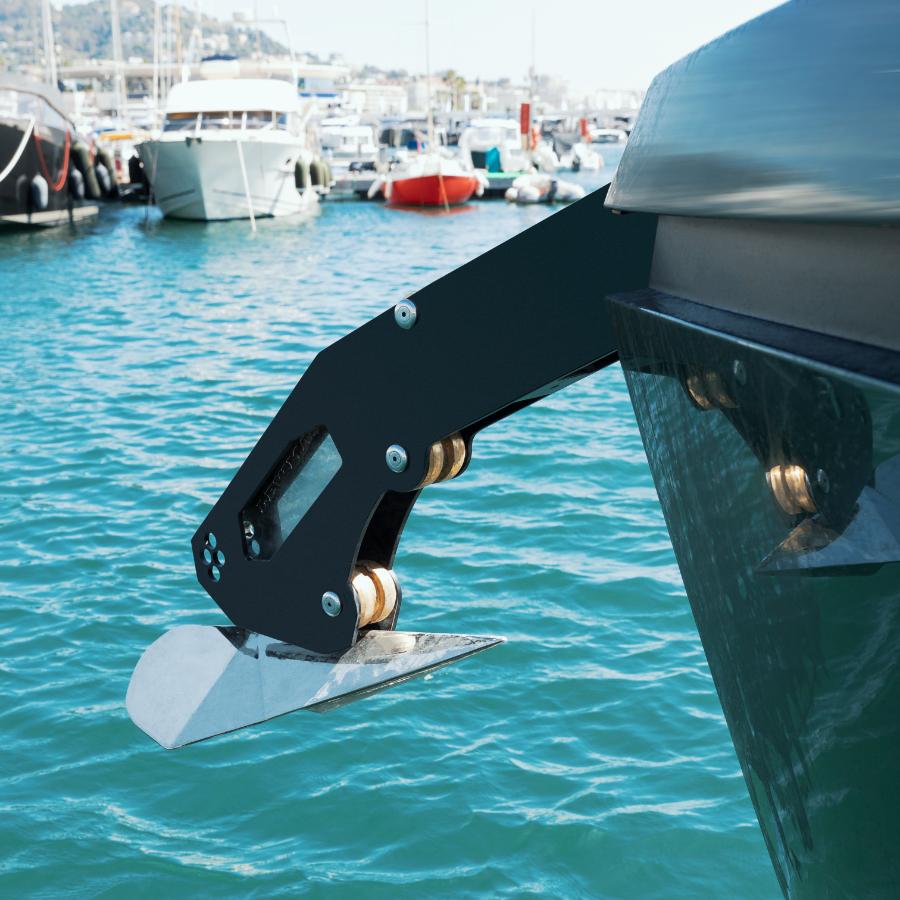 salpa ancora per yacht verniciato nero