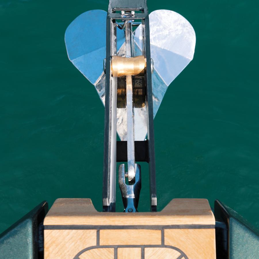 salpa ancora automatico visto dall'alto