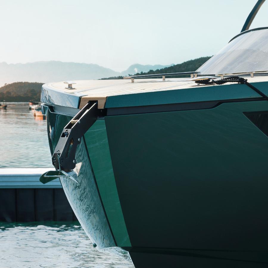 salpa ancora installato a prua