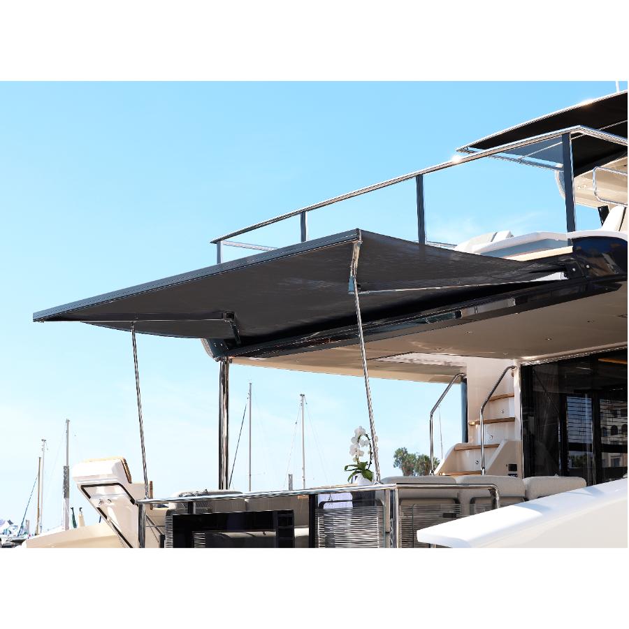 Besenzoni tendalino di poppa su imbarcazione da diporto