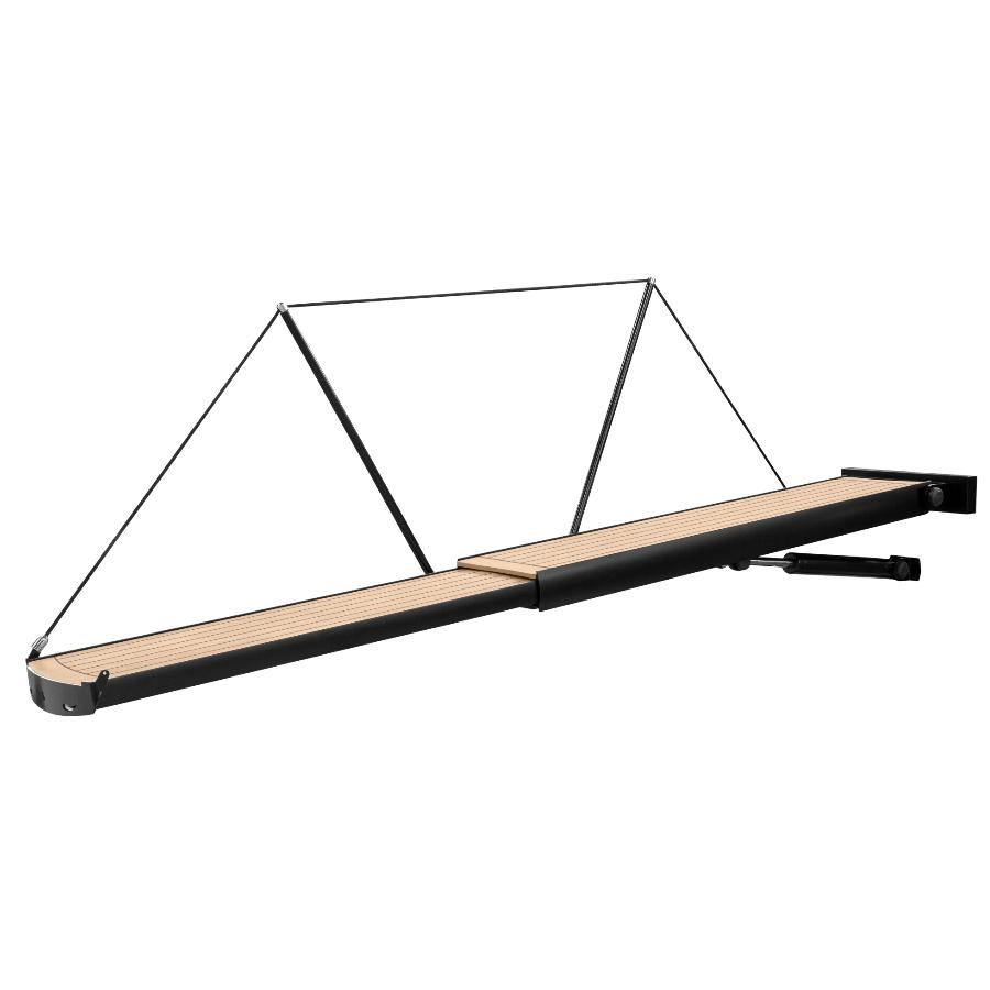 2.Vista laterale della passerella automatica con candelieri con corda 