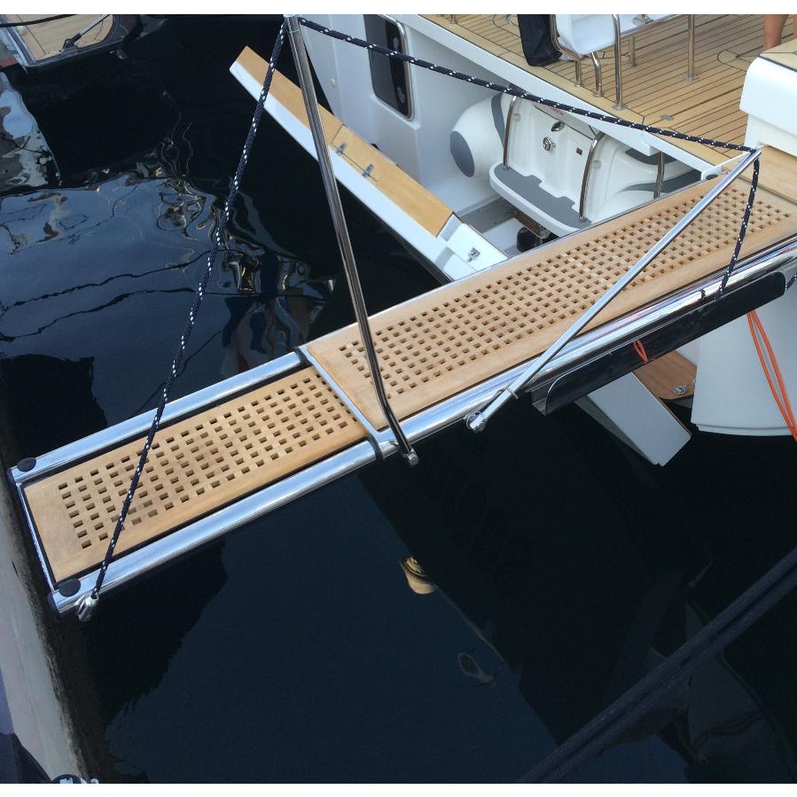 passerella automatica PI 374 si incassa nella barca