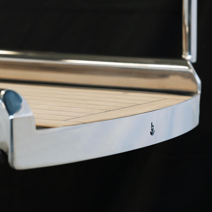 dettaglio frontale pi 583 in acciaio