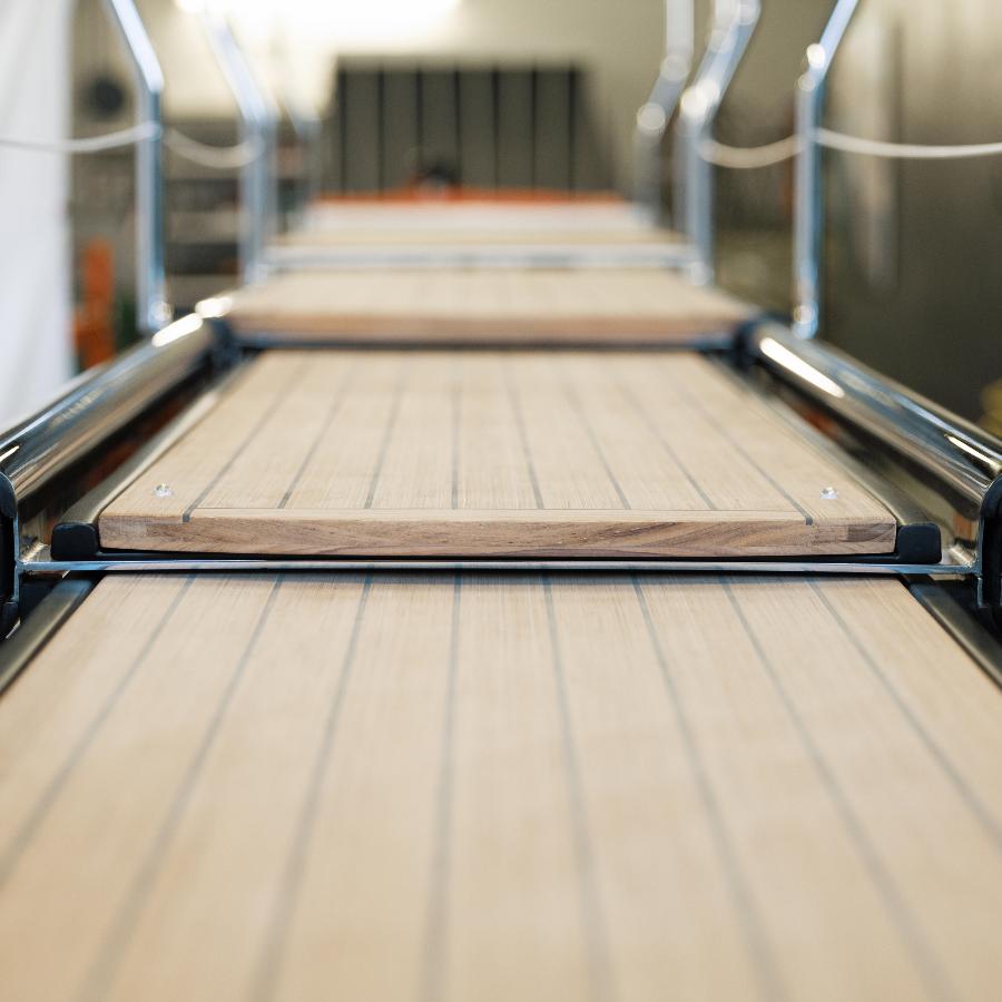 dettaglio frontale della passerella pi 583