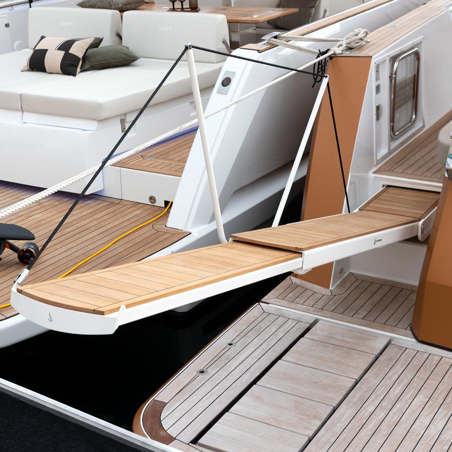 Passerella PI 692 Young con movimentazione automatica