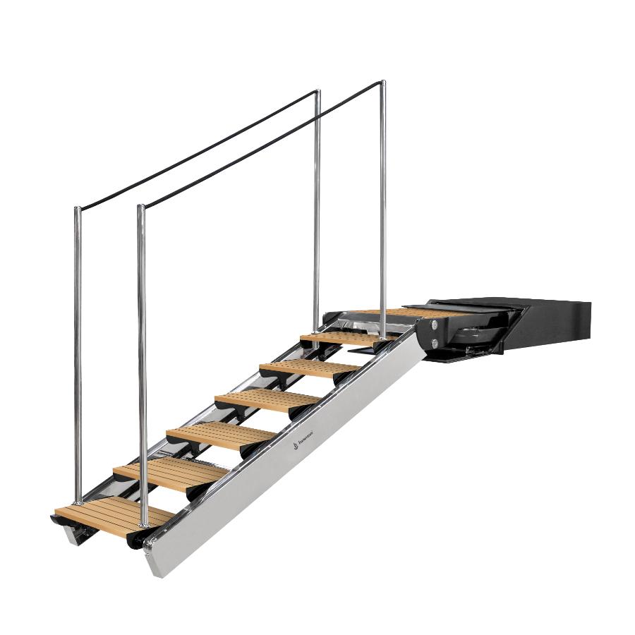 Besenzoni SP 600G Scala rientrante girevole di 90 con movimentazione automatica con funzione di passerella adatta per installazione nella poppa o sul lato della barca