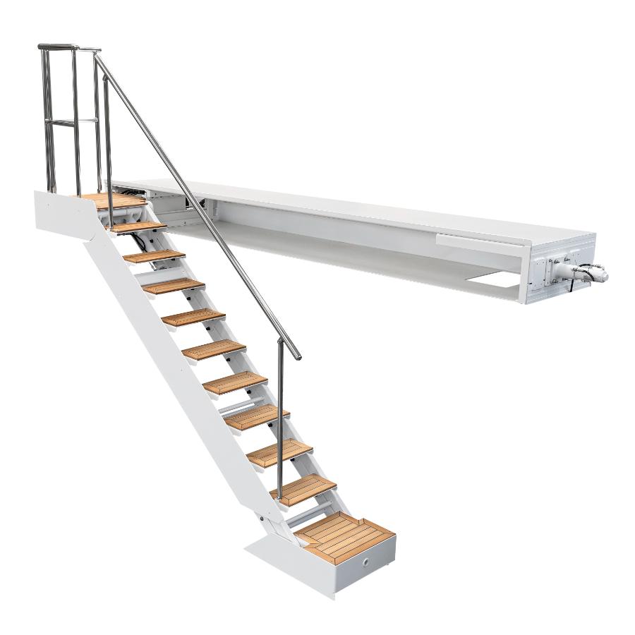 Prospettiva laterale della scala da imbarco Besenzoni SI 515, destinata a imbarcazioni, dipinta con vernice di colore bianco 