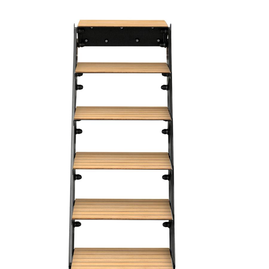 Vista frontale della scala con fissaggio manuale con struttura nera e gradini in teak 